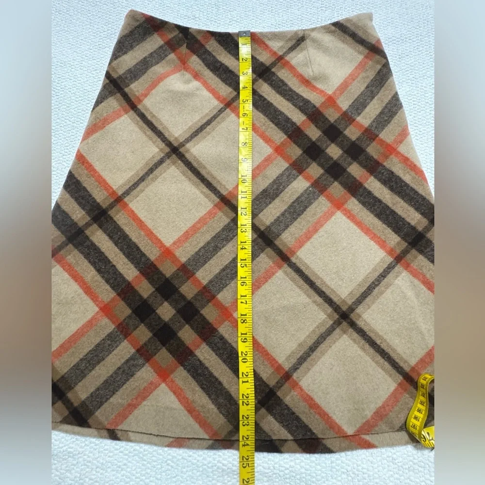 Chadwicks of Boston Size 8 Wool Blend Plaid Lined A-Line Skirt - Picture 7 of 11